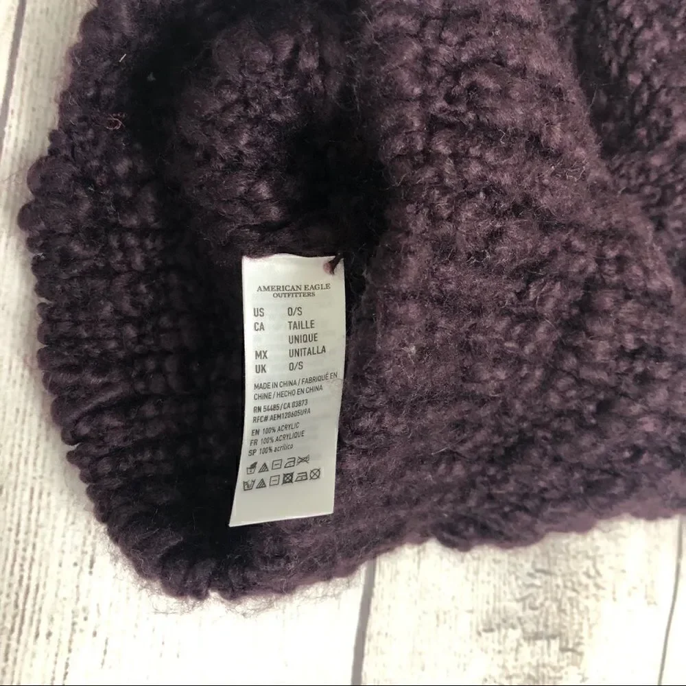 AE outfitters, merona beanie, plaid scarf